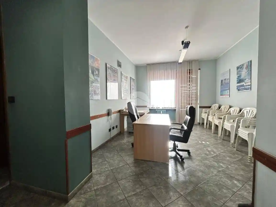 Appartamento via Martiri della Libertà 10, Centro Storico, Moncalieri - foto 5