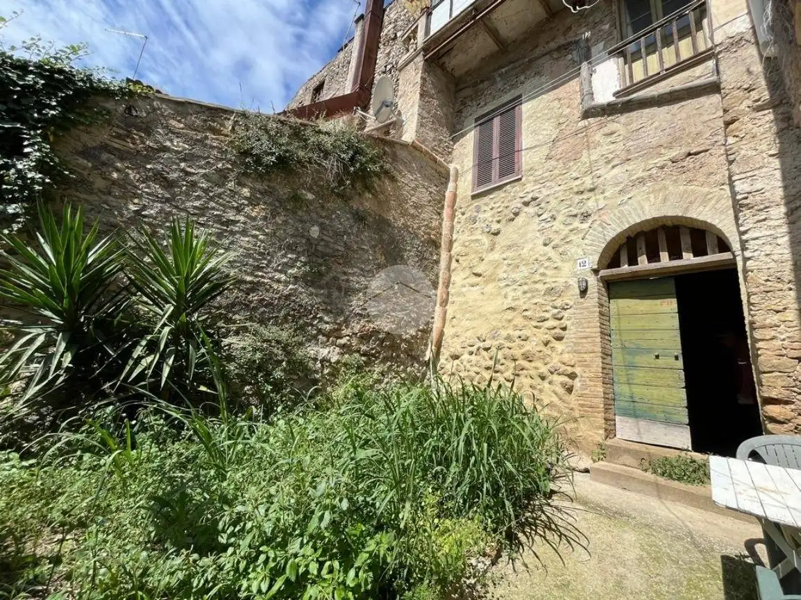 Casa indipendente in vendita a Tarano