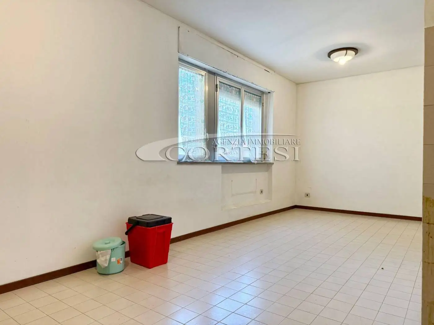 Monolocale Strada Nazionale Adriatica Sud 399, Torrette - Ponte Sasso, Fano - foto 5