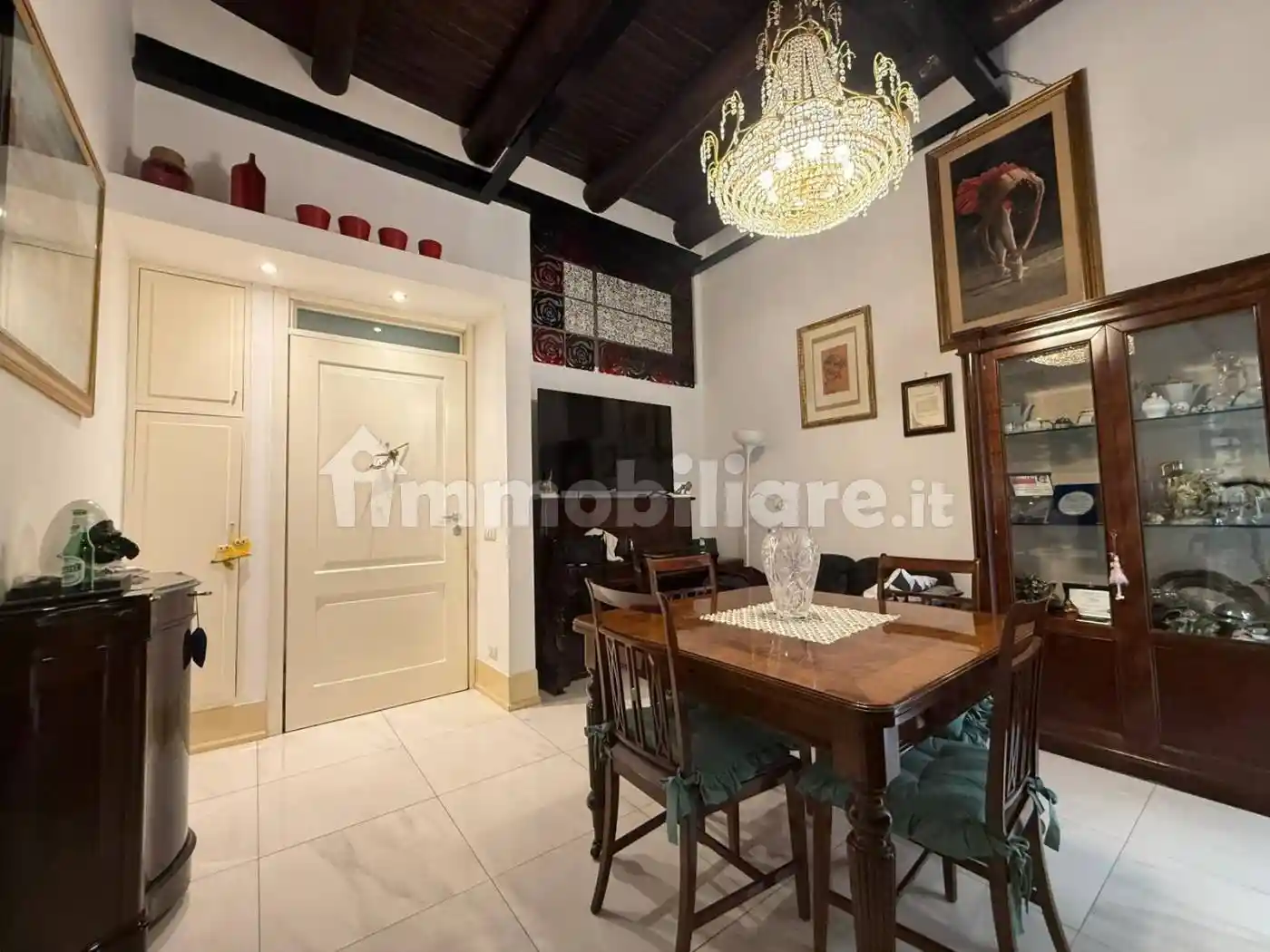 Appartamento in affitto a Napoli