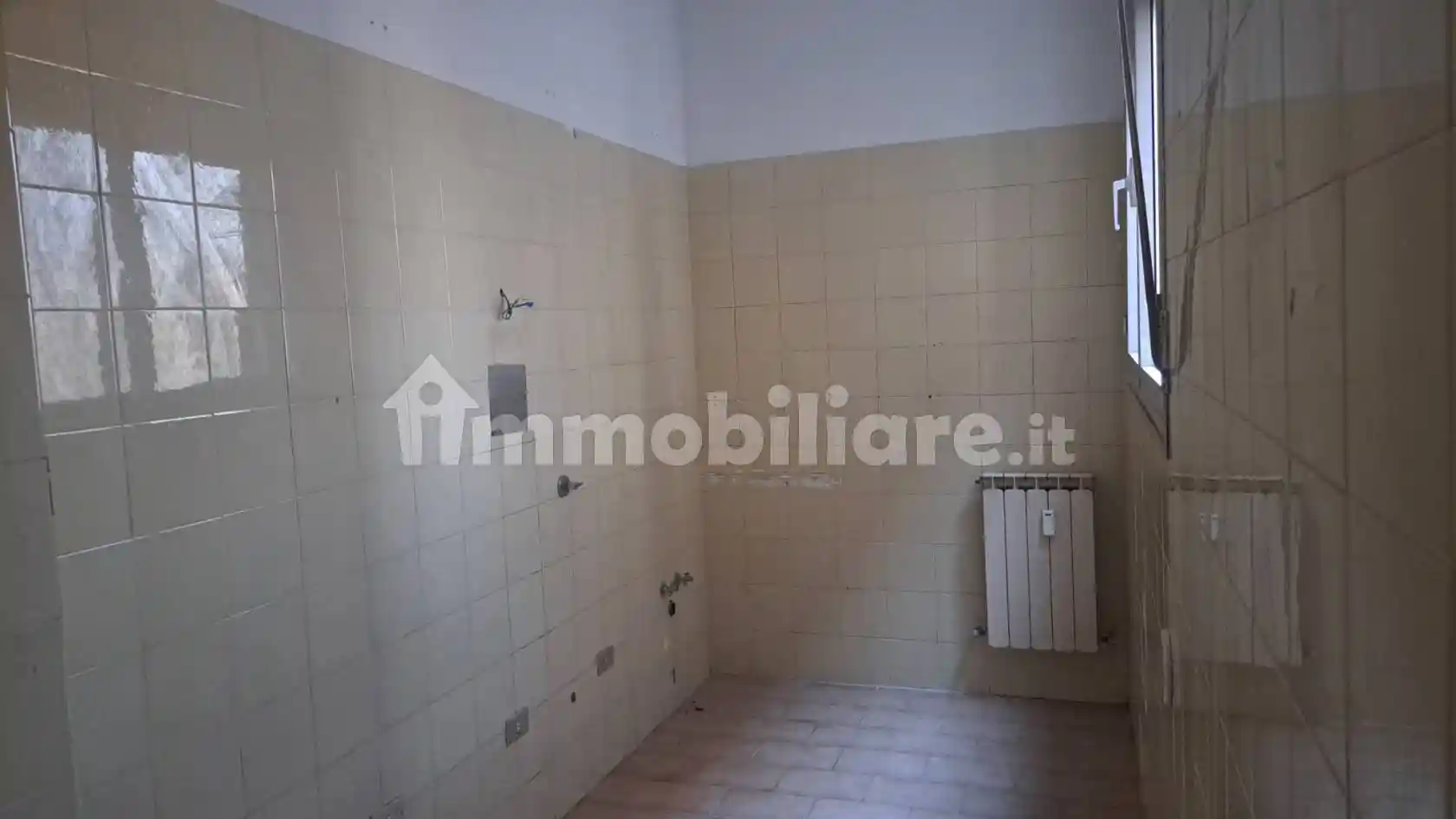 Quadrilocale viale della Repubblica, Mezzana, Prato - foto 2