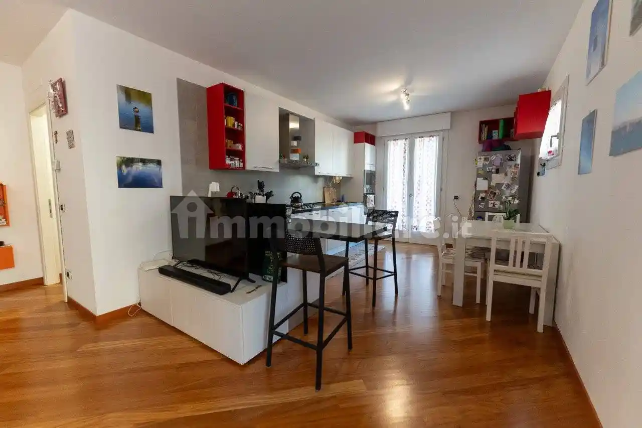 Trilocale via Isacco Newton, Brusegana - Aeroporto, Padova - foto 2