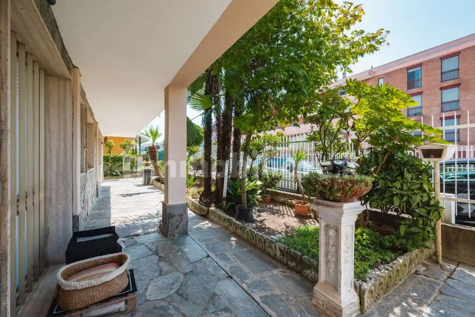 Palazzo - Edificio in Vendita - foto 2