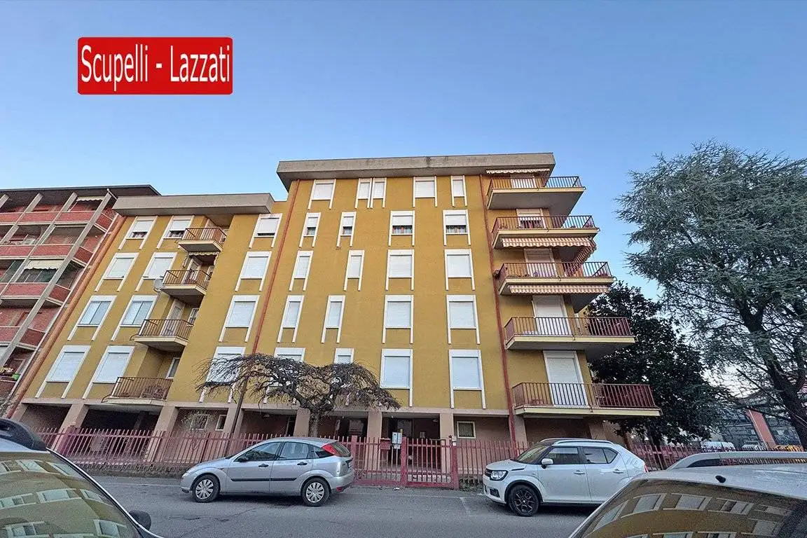 Appartamento in vendita a Voghera