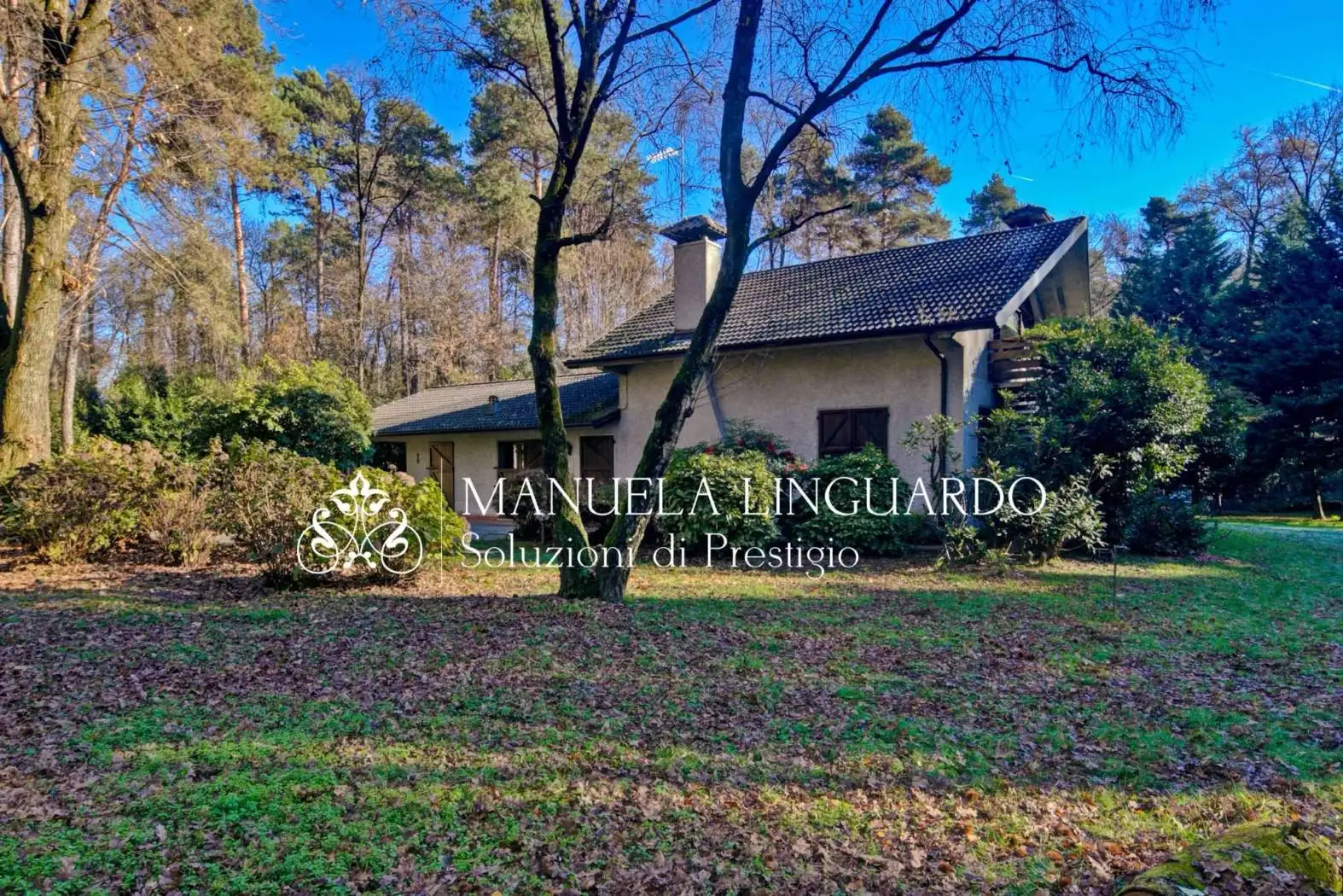 Villa unifamiliare via Varallo Pombia, Centro, Castelletto Sopra Ticino - foto 2