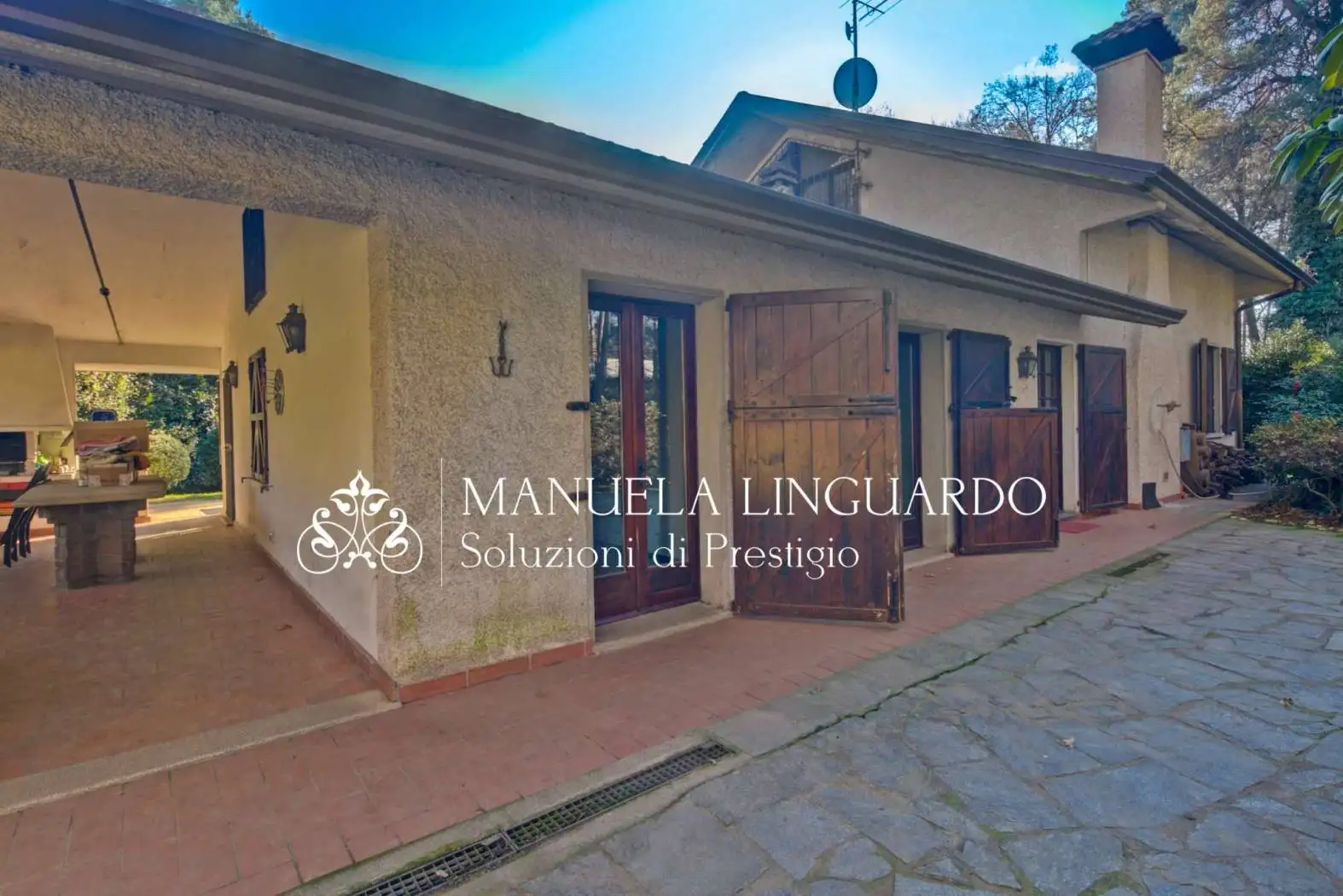 Villa unifamiliare via Varallo Pombia, Centro, Castelletto Sopra Ticino - foto 4