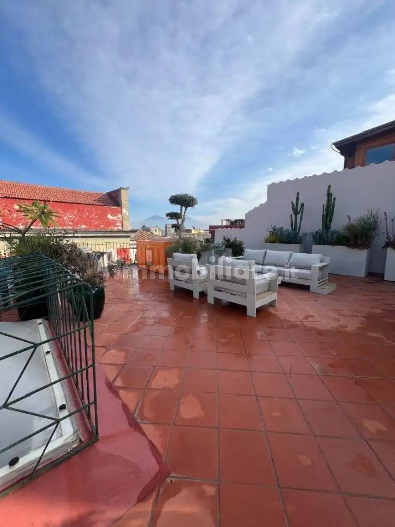 Attico - Mansarda in affitto a Napoli