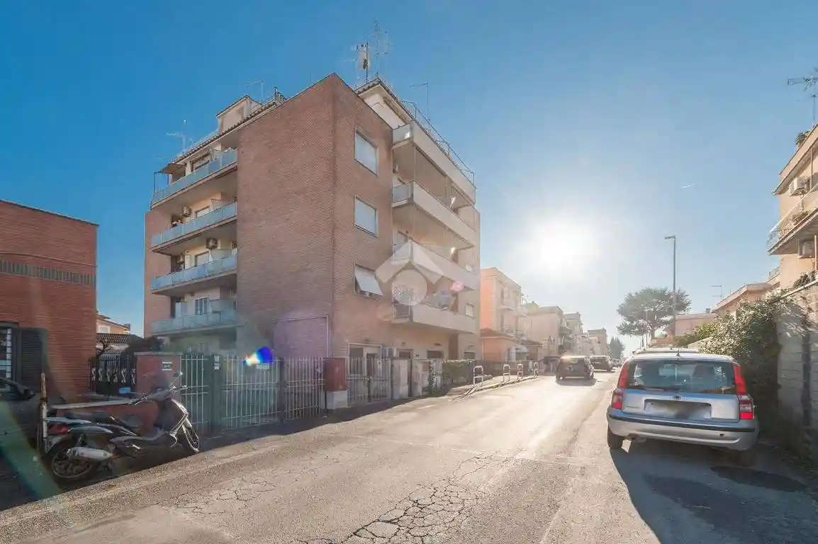 Bilocale via Gaetano Mazzoni, Collina delle Muse, Roma - foto 2