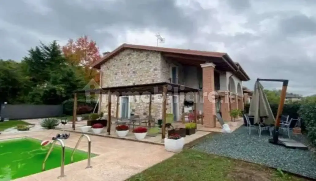 Villetta a schiera in asta a Trissino