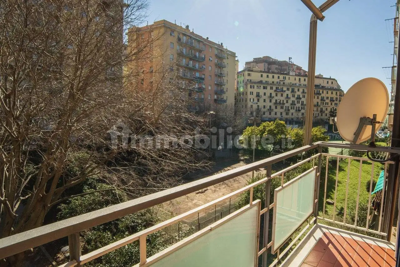Appartamento in vendita a Genova
