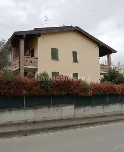 Appartamento all'asta via Giuseppe Mazzini, Quattro Castella - foto 3