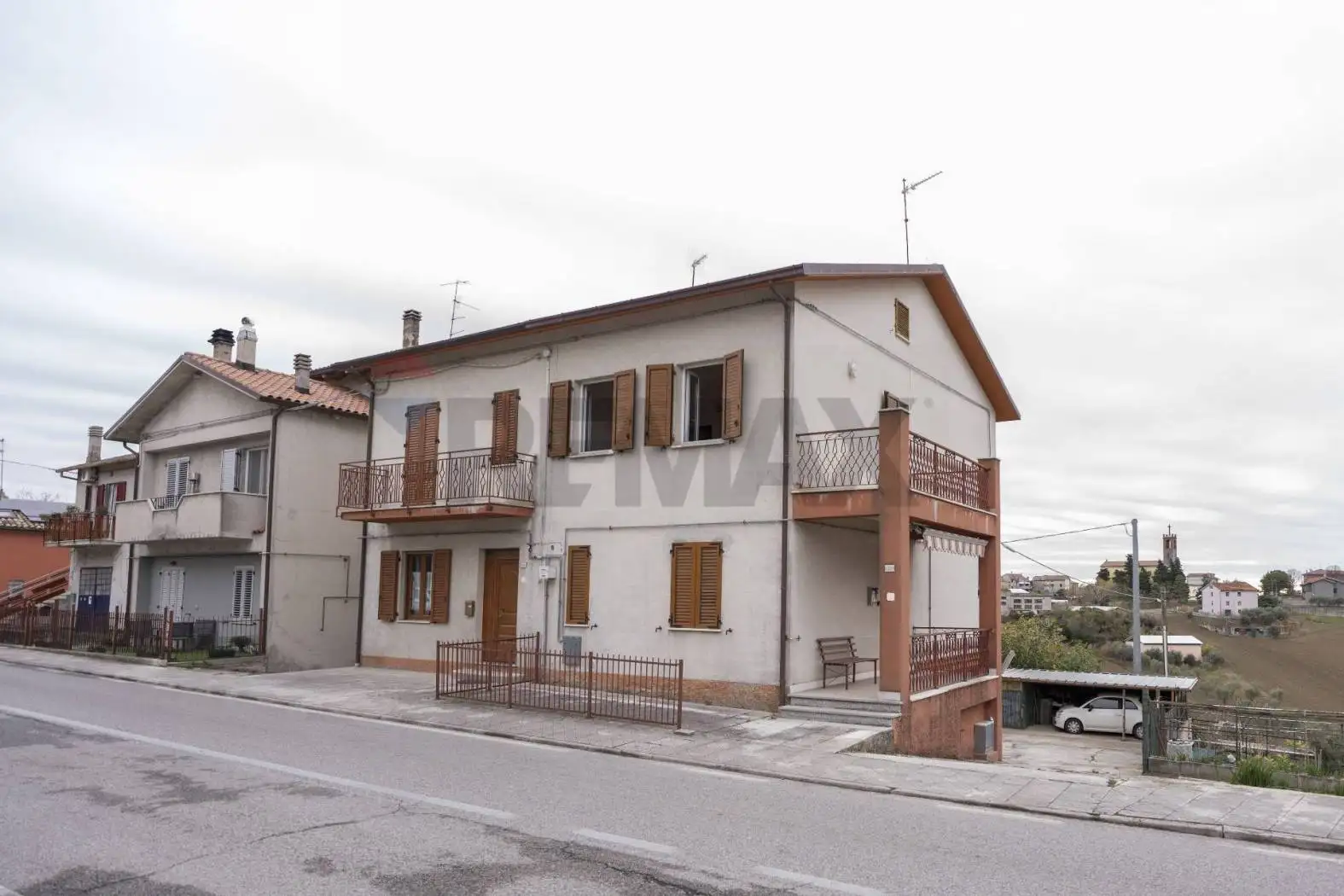 Casa indipendente in vendita a Santa Maria Nuova