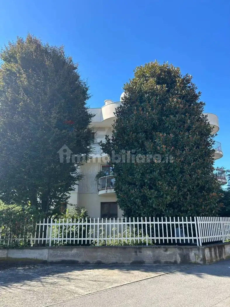 Appartamento in vendita a Olgiate Olona