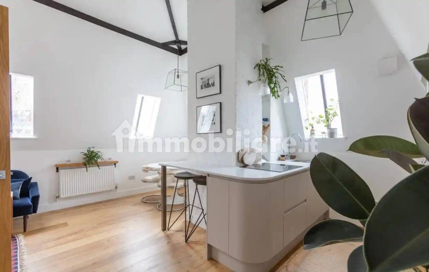 Mansarda via Trincea delle Frasche, Corso San Gottardo, Milano - foto 2