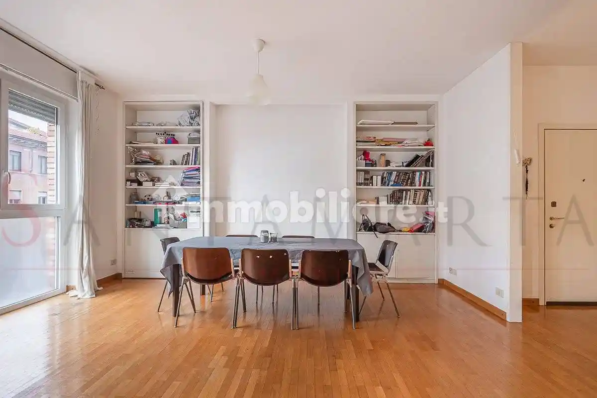 Quadrilocale buono stato, terzo piano, Washington, Milano - foto 3