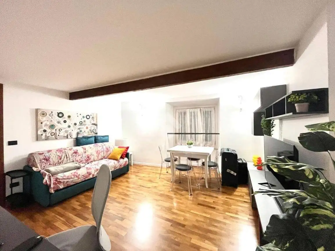 Appartamento in affitto a Genova