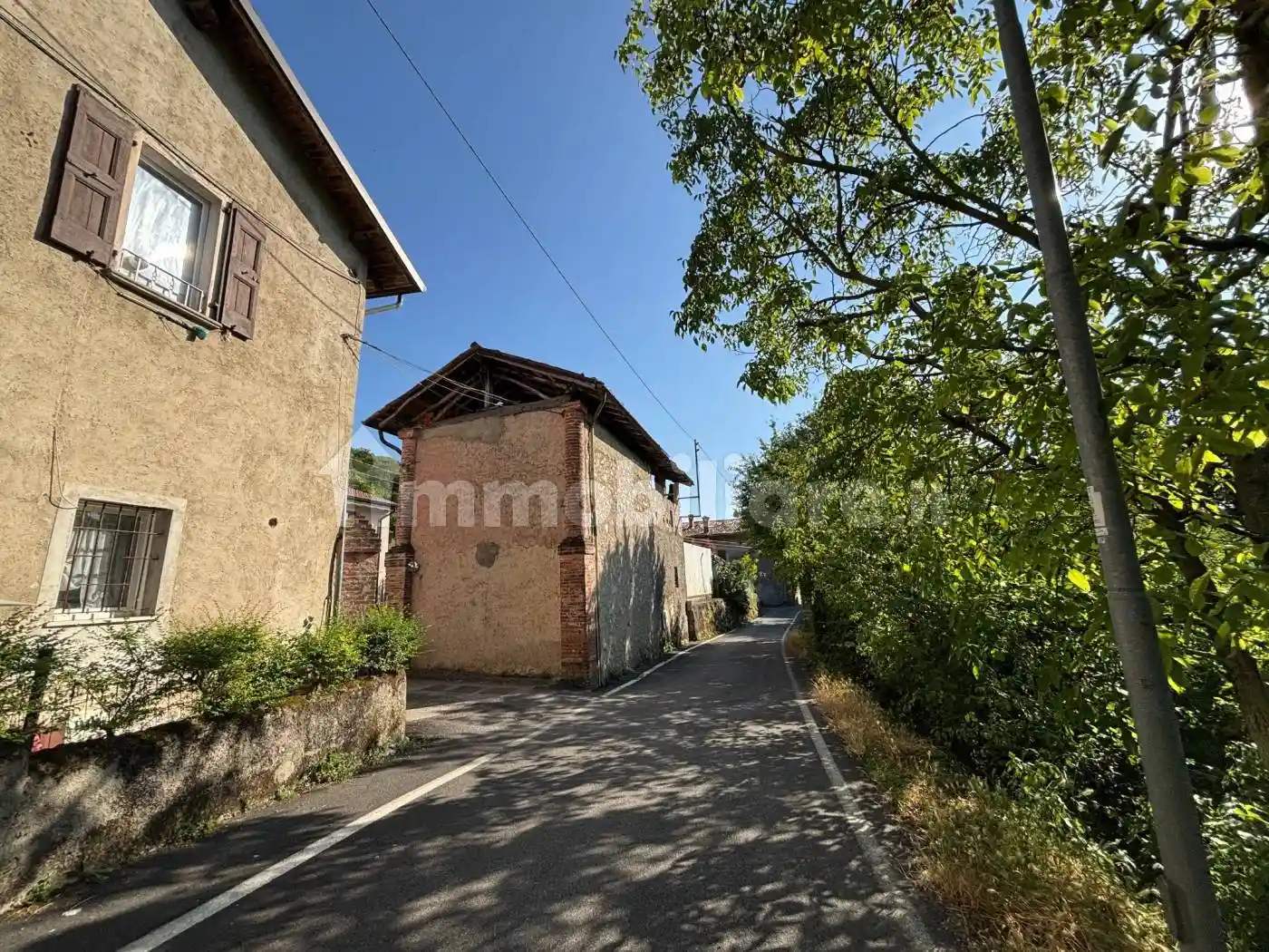 Casa indipendente in vendita a Nave