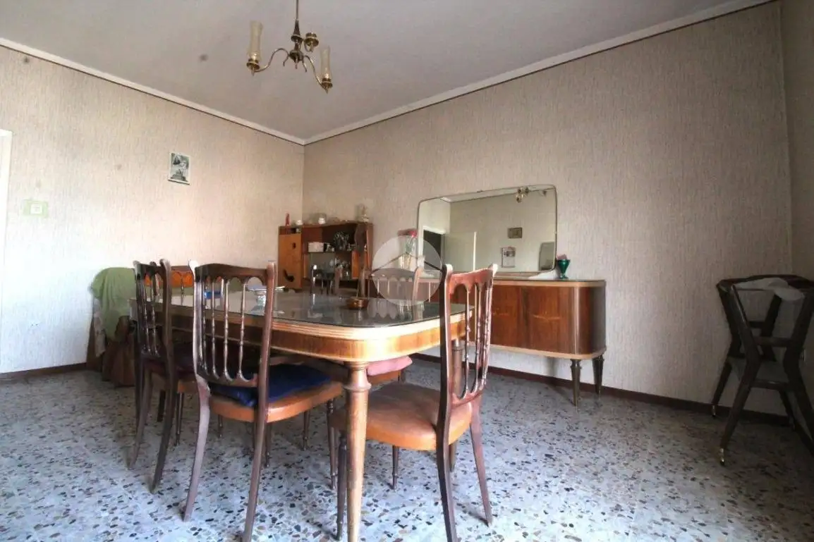 Trilocale via G. Garibaldi 212, Semicentro, Campobasso - foto 3