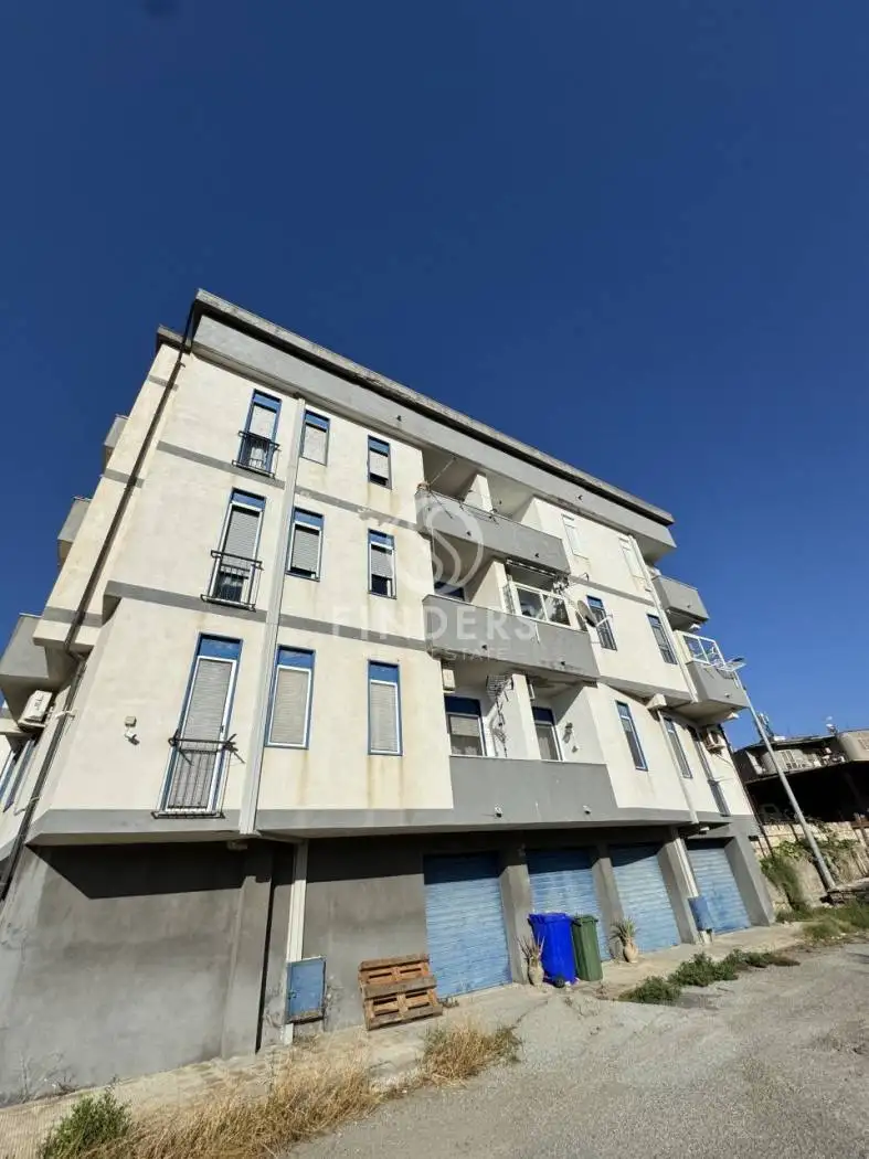 Appartamento in affitto a Motta San Giovanni