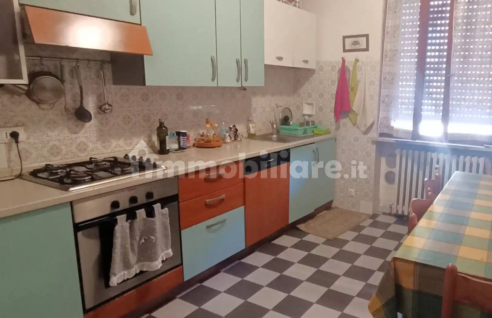 Villa plurifamiliare via Wolfgang Amadeus Mozart 2, Centro, Valenza - foto 2