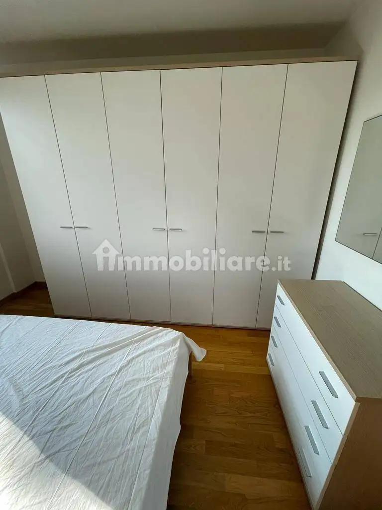 Palazzo - Edificio in Affitto - foto 4