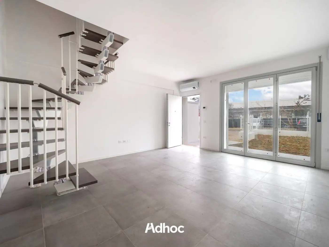 Casa indipendente in vendita a Pesaro