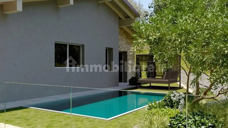 Villa in vendita a Costermano sul Garda