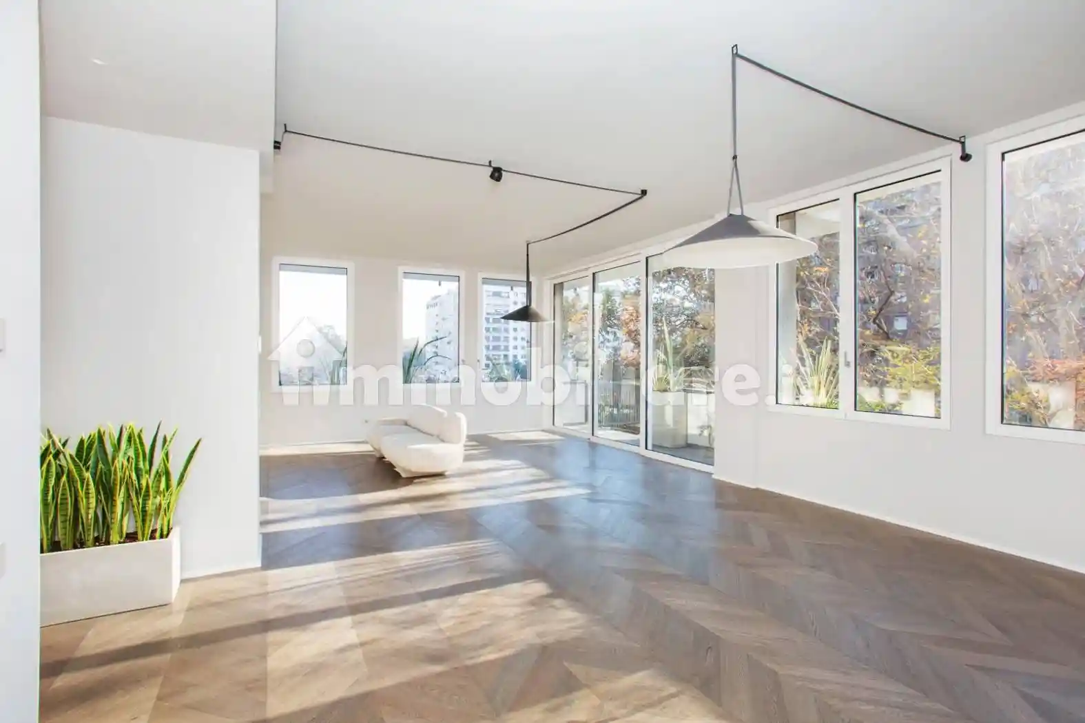 Quadrilocale piazza della Repubblica 11/A, Repubblica, Milano - foto 2