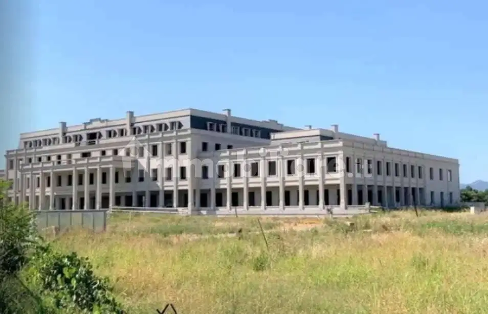 Palazzo - Stabile in asta a Meldola