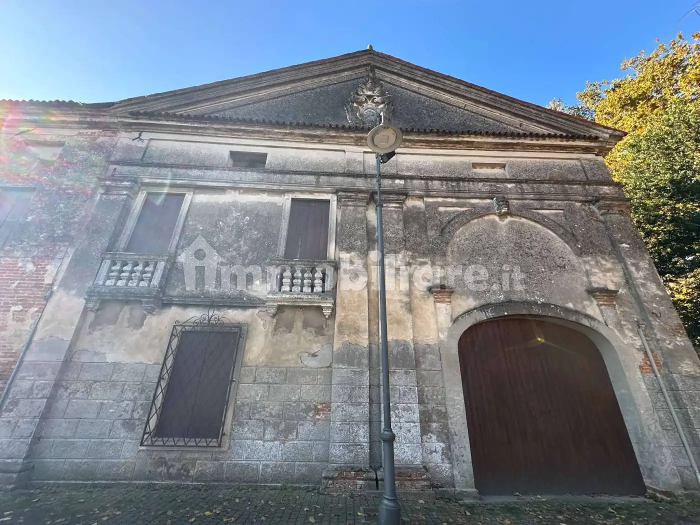 Palazzo - Edificio in Vendita - foto 2