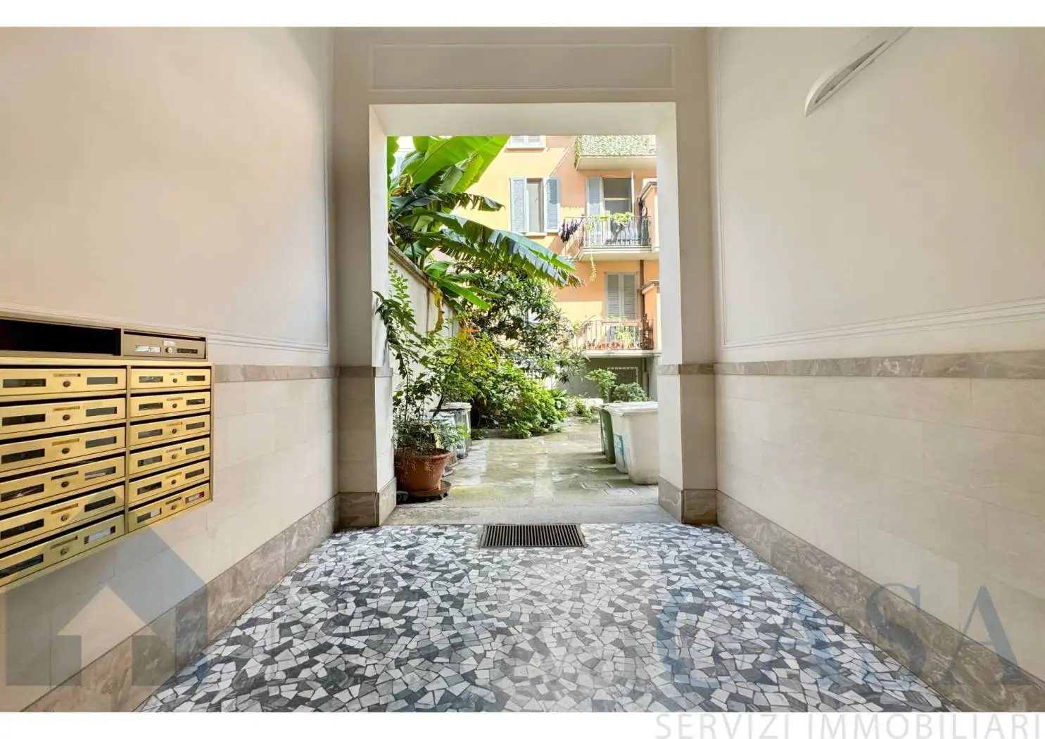 Appartamento in vendita a Milan