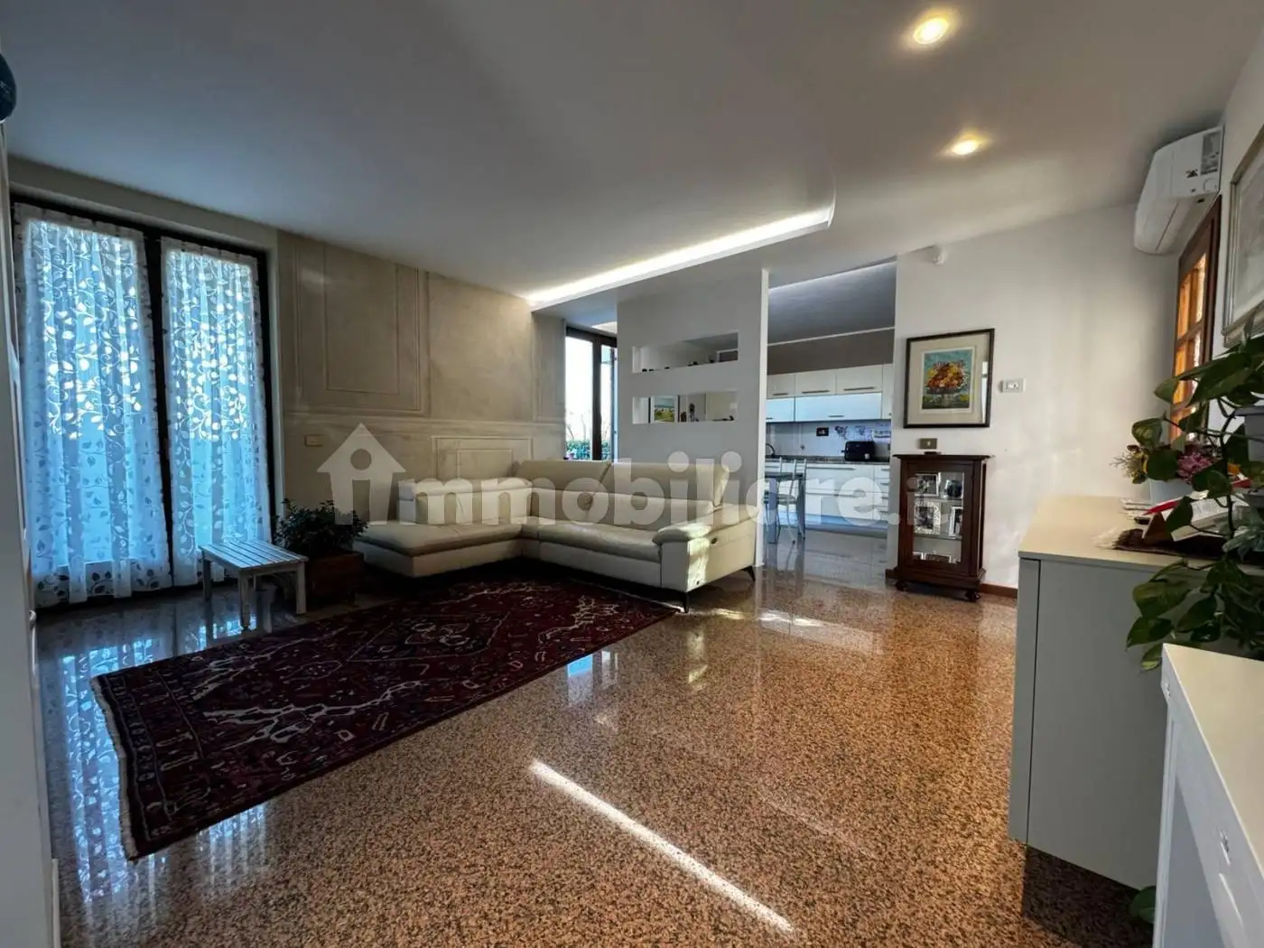 Villa in vendita a Zevio