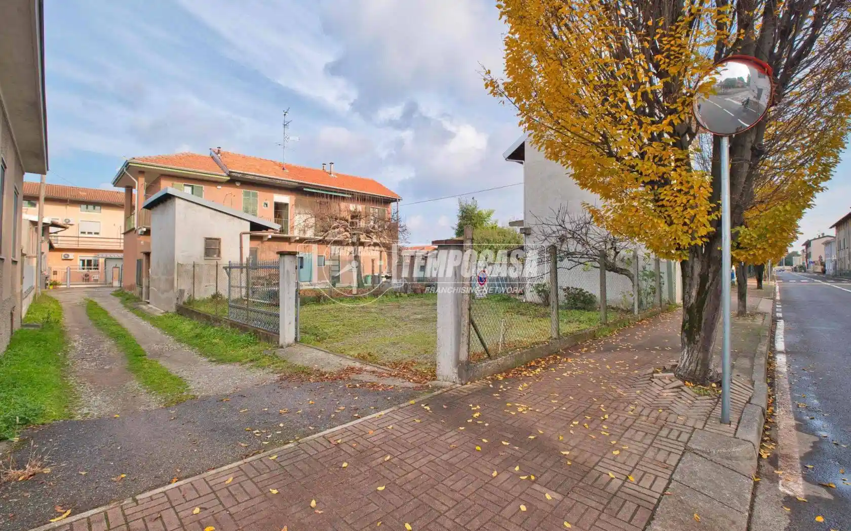 Terratetto unifamiliare 160 m², da ristrutturare, Cameri - foto 2