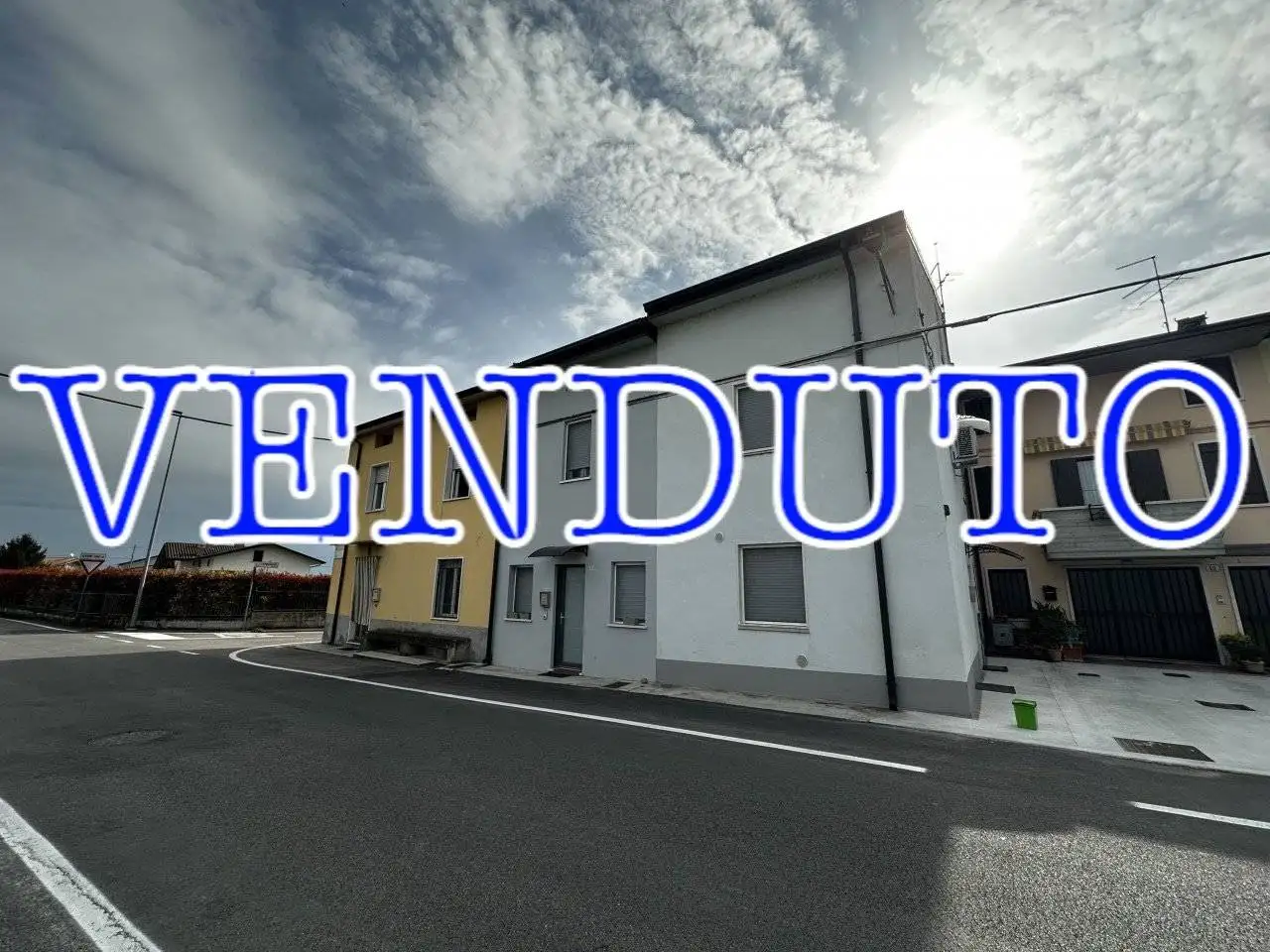 Appartamento in vendita a Castel d'Azzano