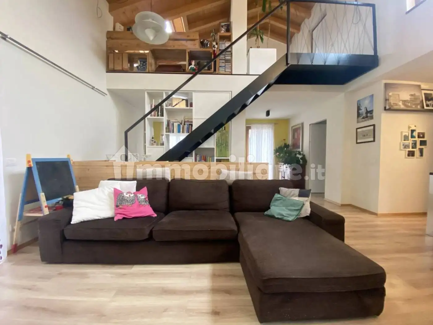 Quadrilocale via Jacopo Novi, 2, Lanzo D'Intelvi, Alta Valle Intelvi - foto 2