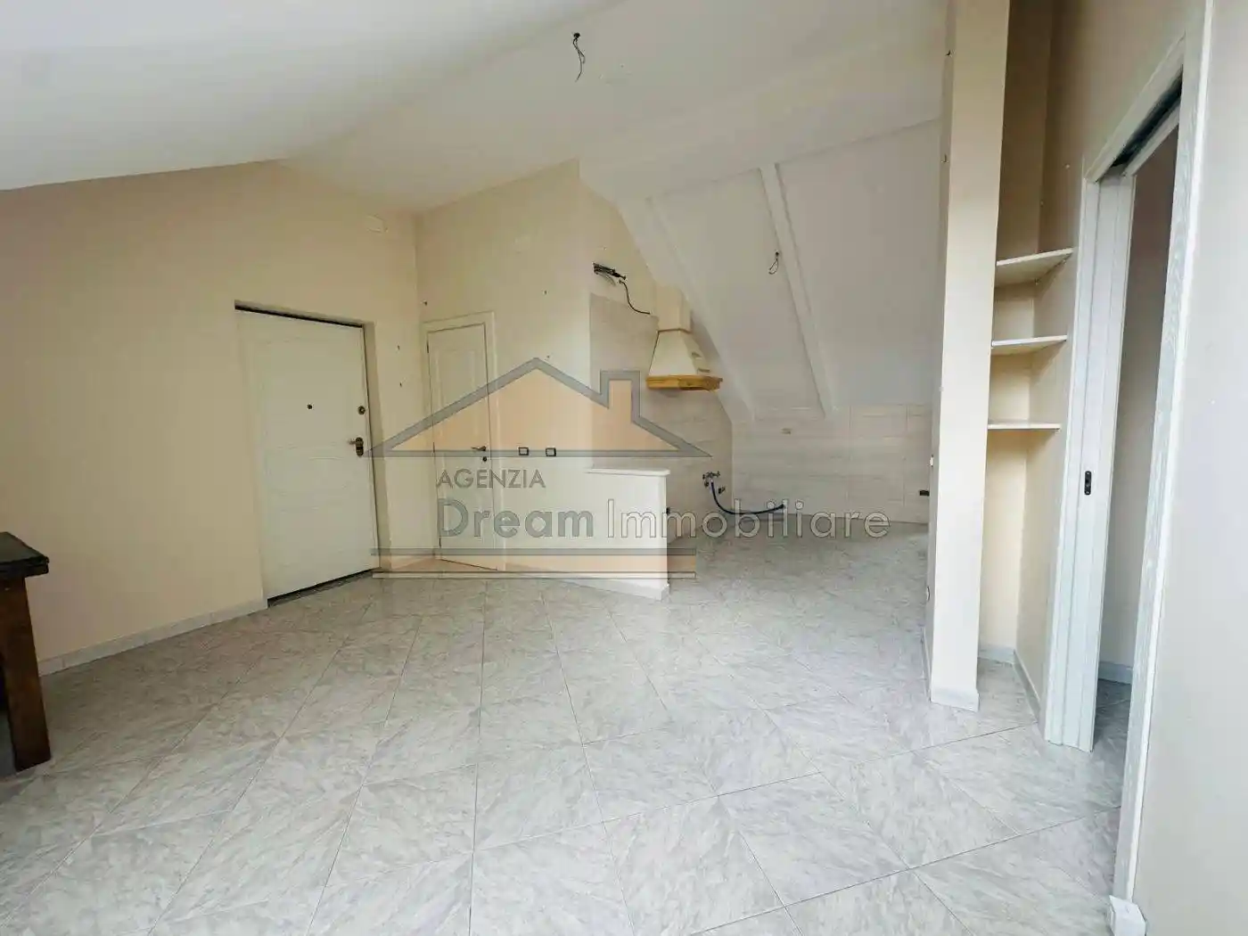 Mansarda via Magellano, Maristi - Ospedale, Giugliano in Campania - foto 3