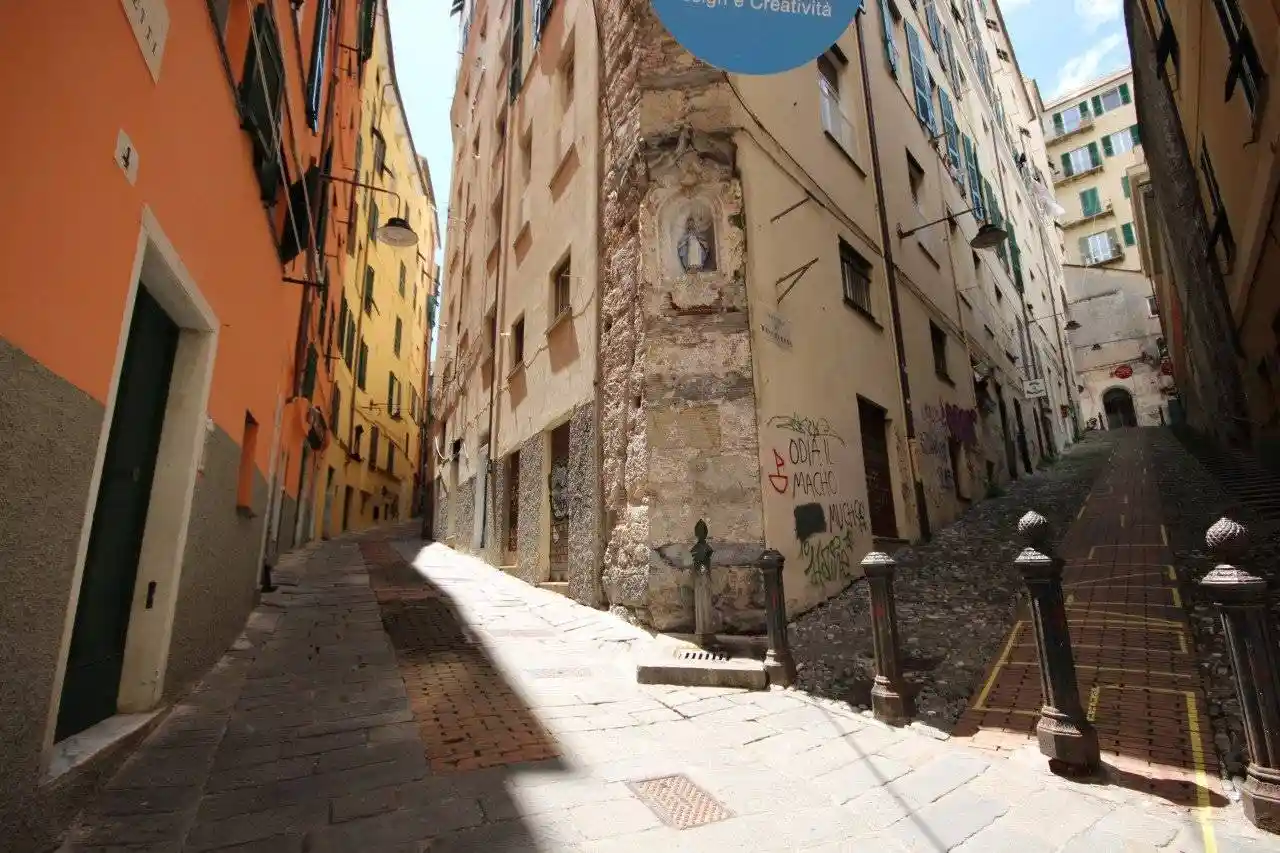 Appartamento in vendita a Genova