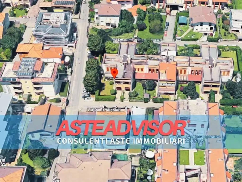 Villetta a schiera in asta a Cesate