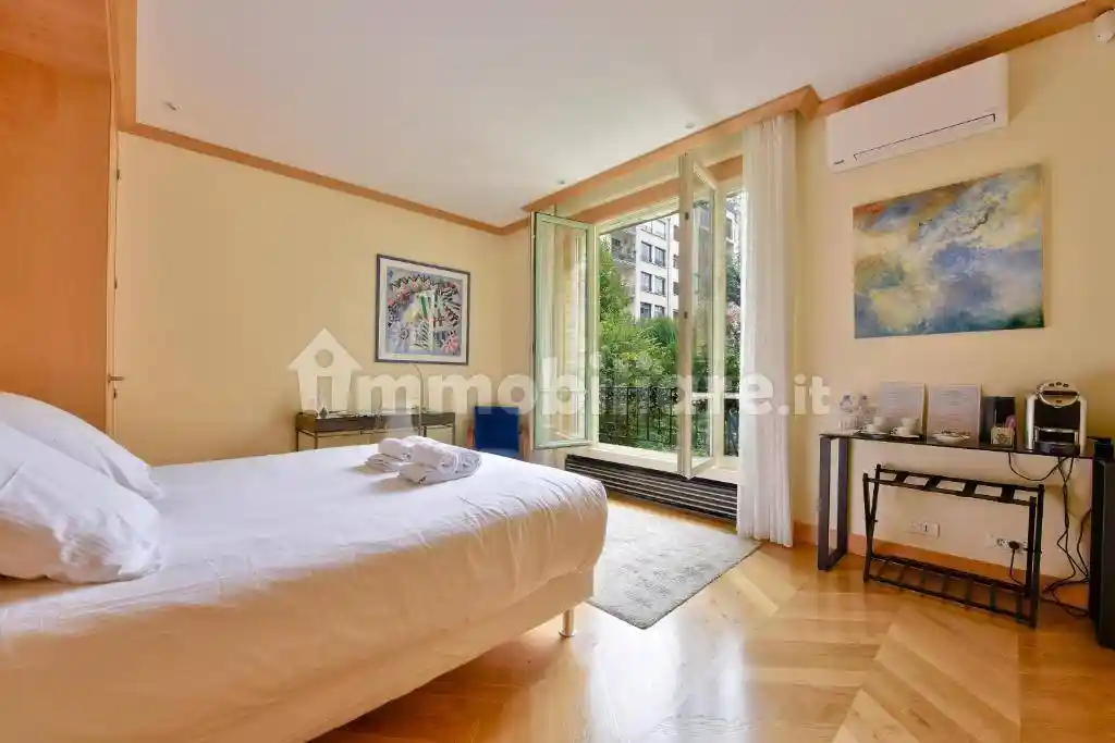 Villa unifamiliare, buono stato, 338 m², Maggiolina, Milano - foto 2