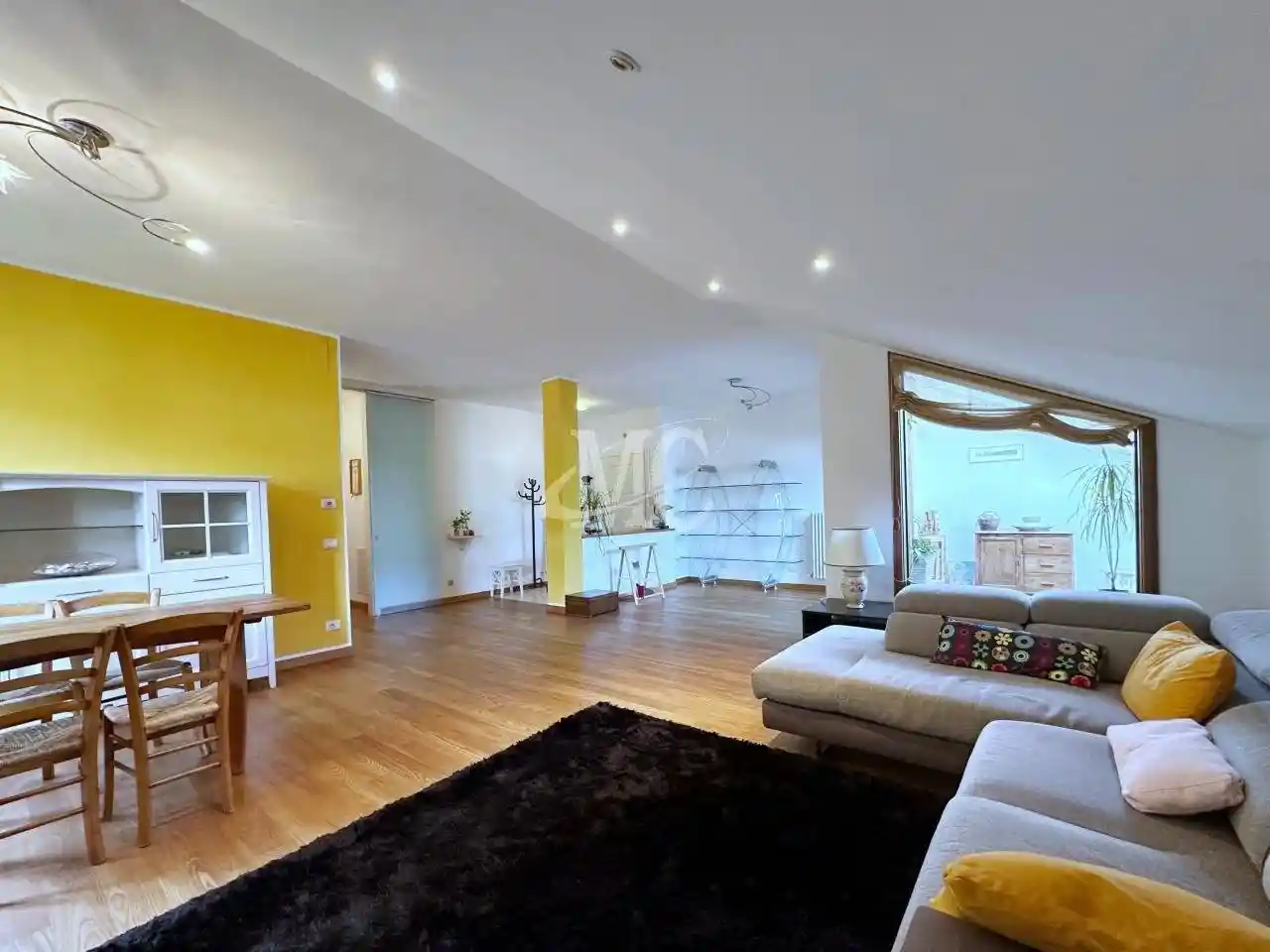 Appartamento in vendita a Rovereto