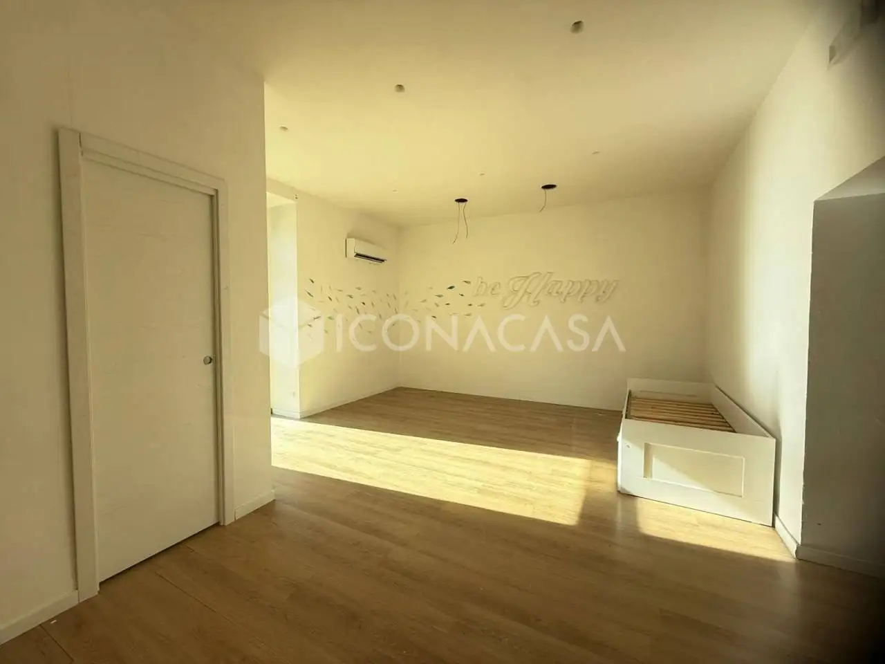 Trilocale corso della Repubblica, Porto, Pozzuoli - foto 2