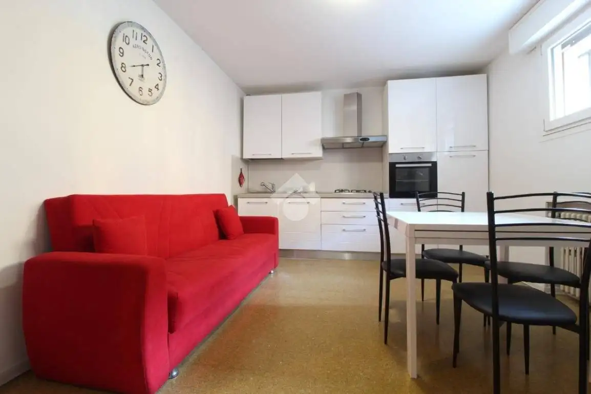 Appartamento in vendita a Reggio Emilia