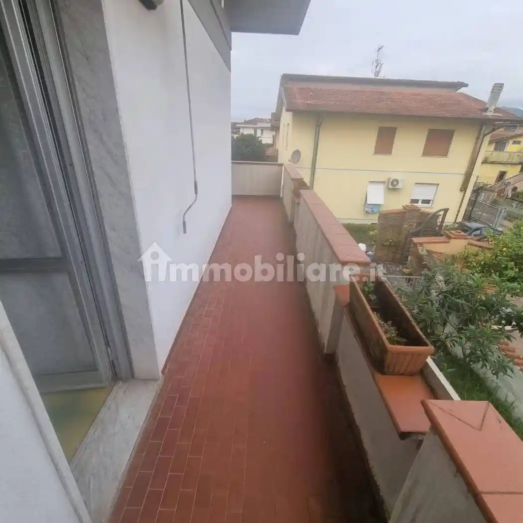 Quadrilocale via Pandolfino, Marina di Massa Centro, Massa - foto 2