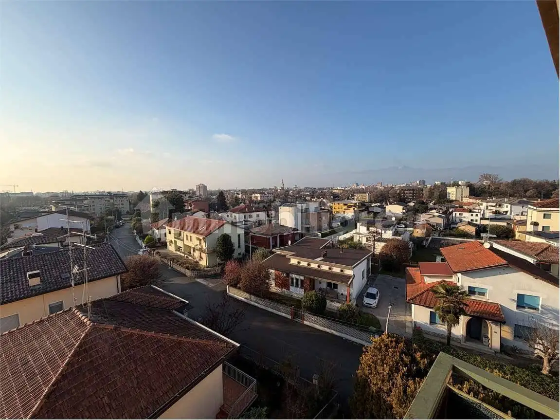 Appartamento via Udine, Borgomeduna, Pordenone - foto 2