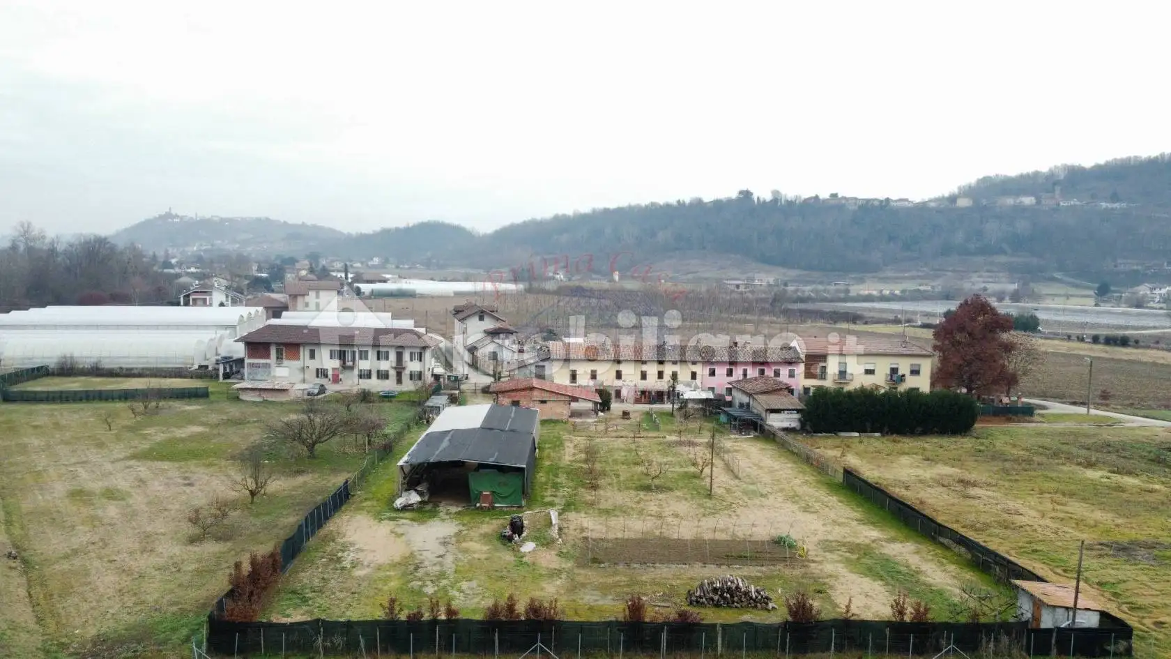 Rustico - Casale in vendita a Isola d'Asti