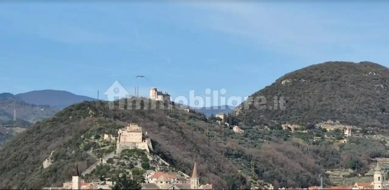 Quadrilocale via del Sagittario ,14, Centro, Finale Ligure - foto 2