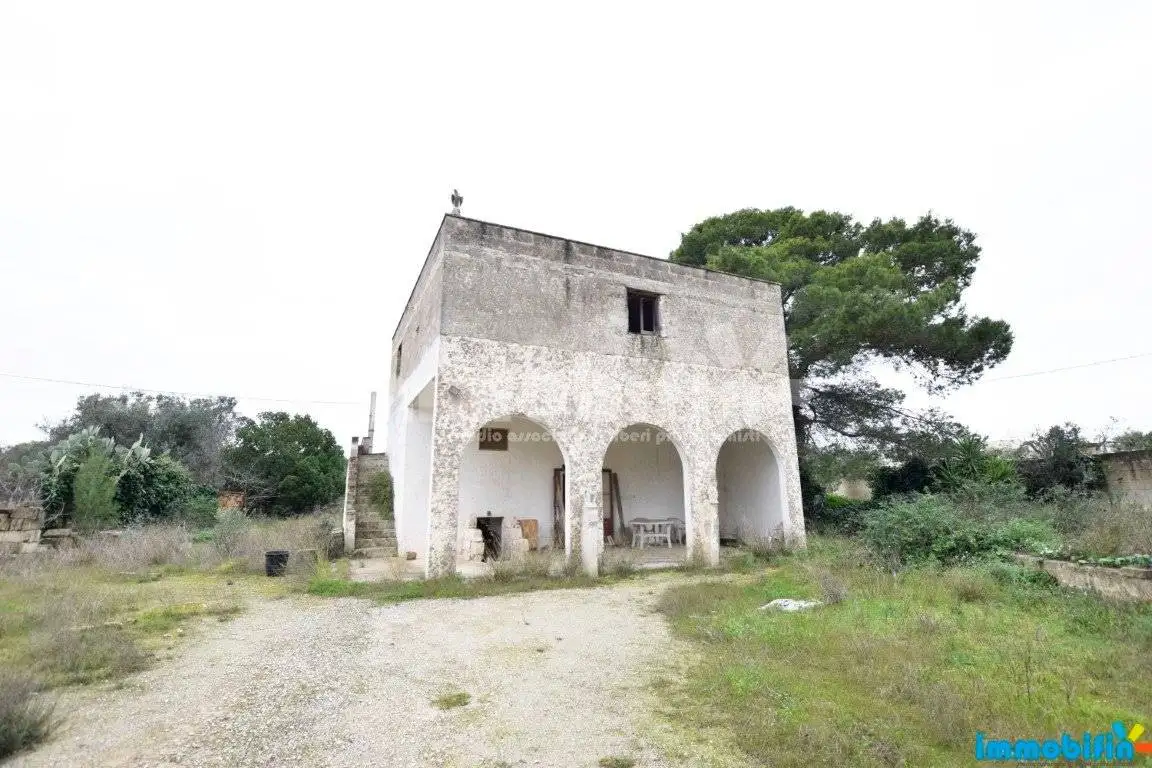 Villa in vendita a Oria
