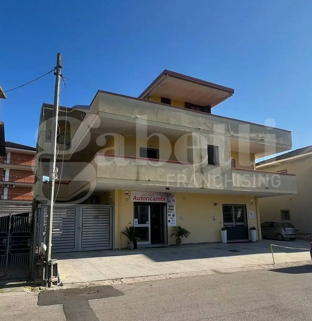 Appartamento in vendita a Calvi Risorta