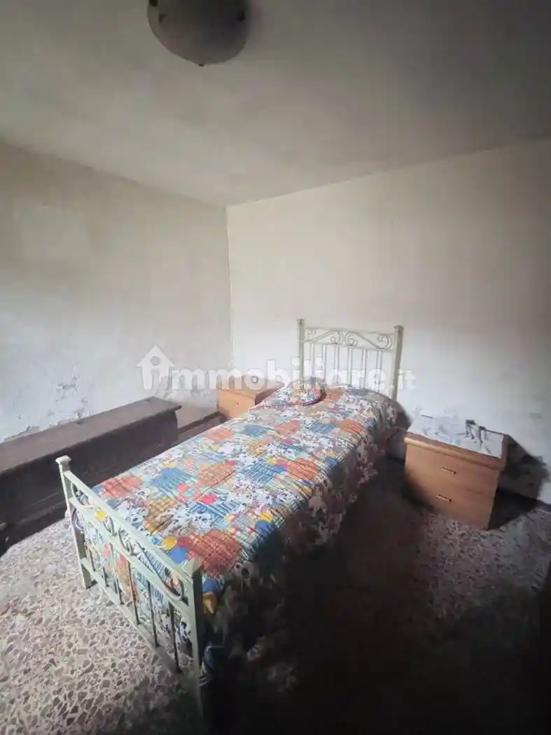 Terratetto plurifamiliare 80 m², buono stato, Rigutino, Arezzo - foto 4