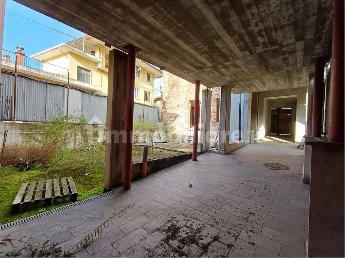 Palazzo - Edificio in Vendita - foto 4